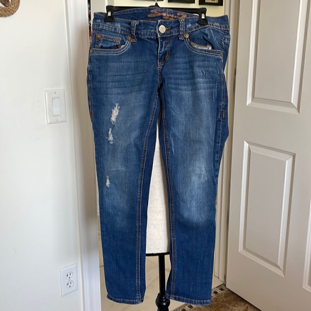 Seven skinny distressed jean
